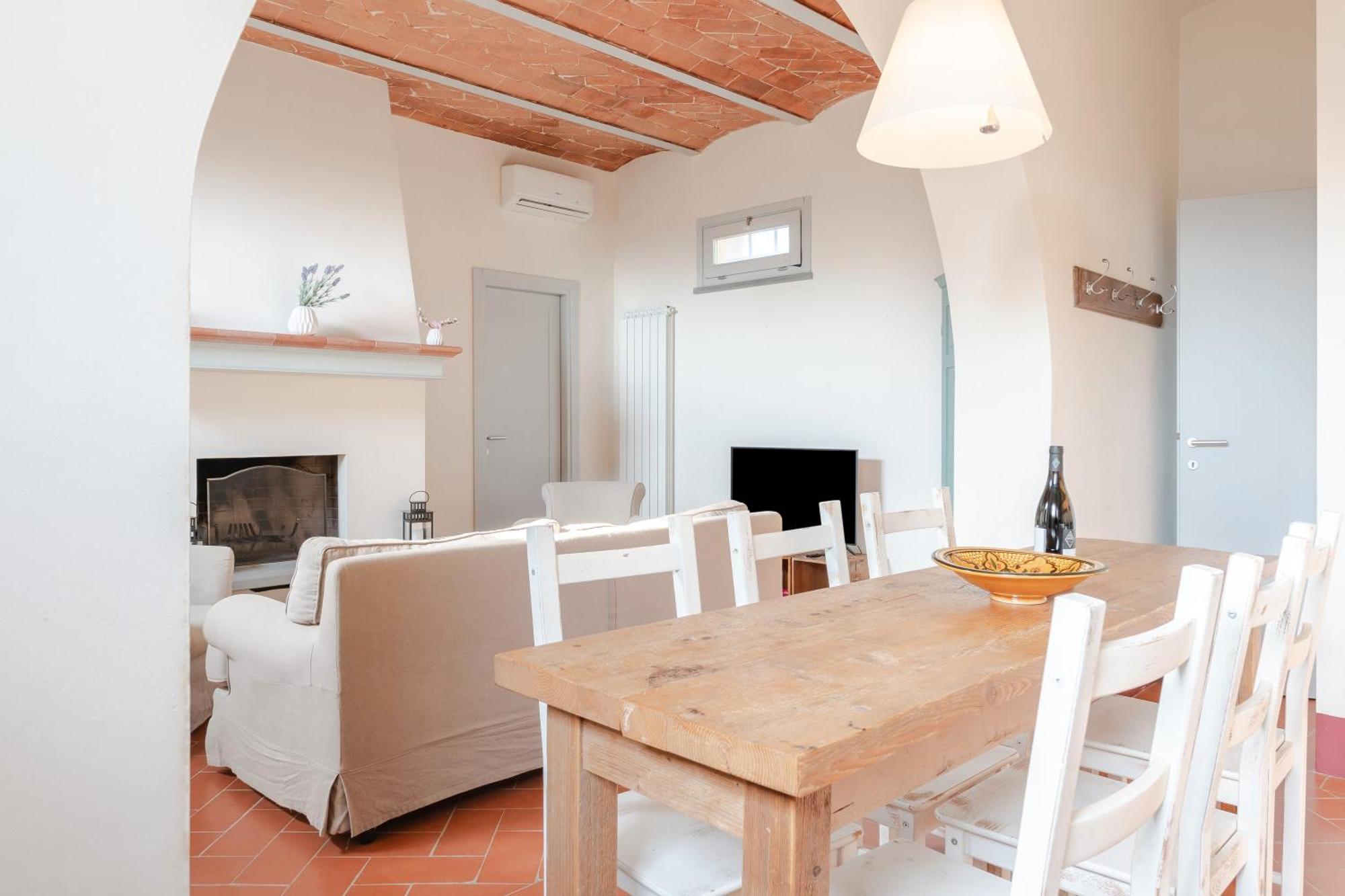 Borgo Syrah Hotel กอร์โตนา ภายนอก รูปภาพ