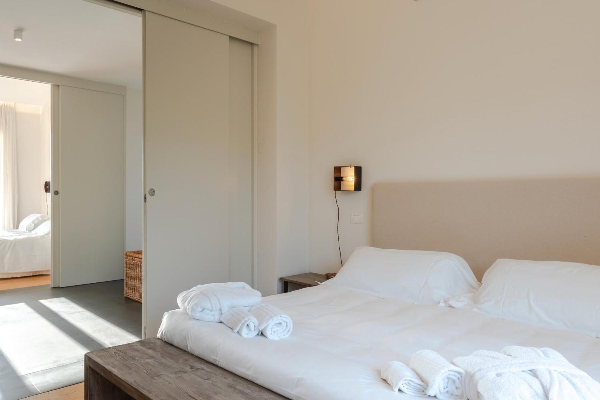 Borgo Syrah Hotel กอร์โตนา ภายนอก รูปภาพ
