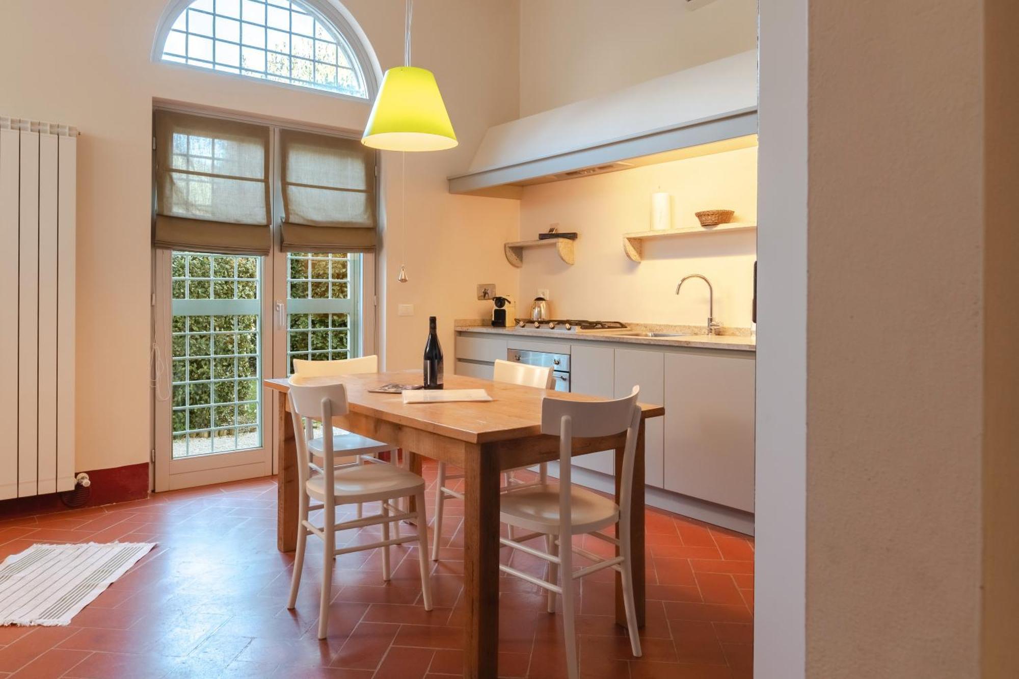 Borgo Syrah Hotel กอร์โตนา ภายนอก รูปภาพ