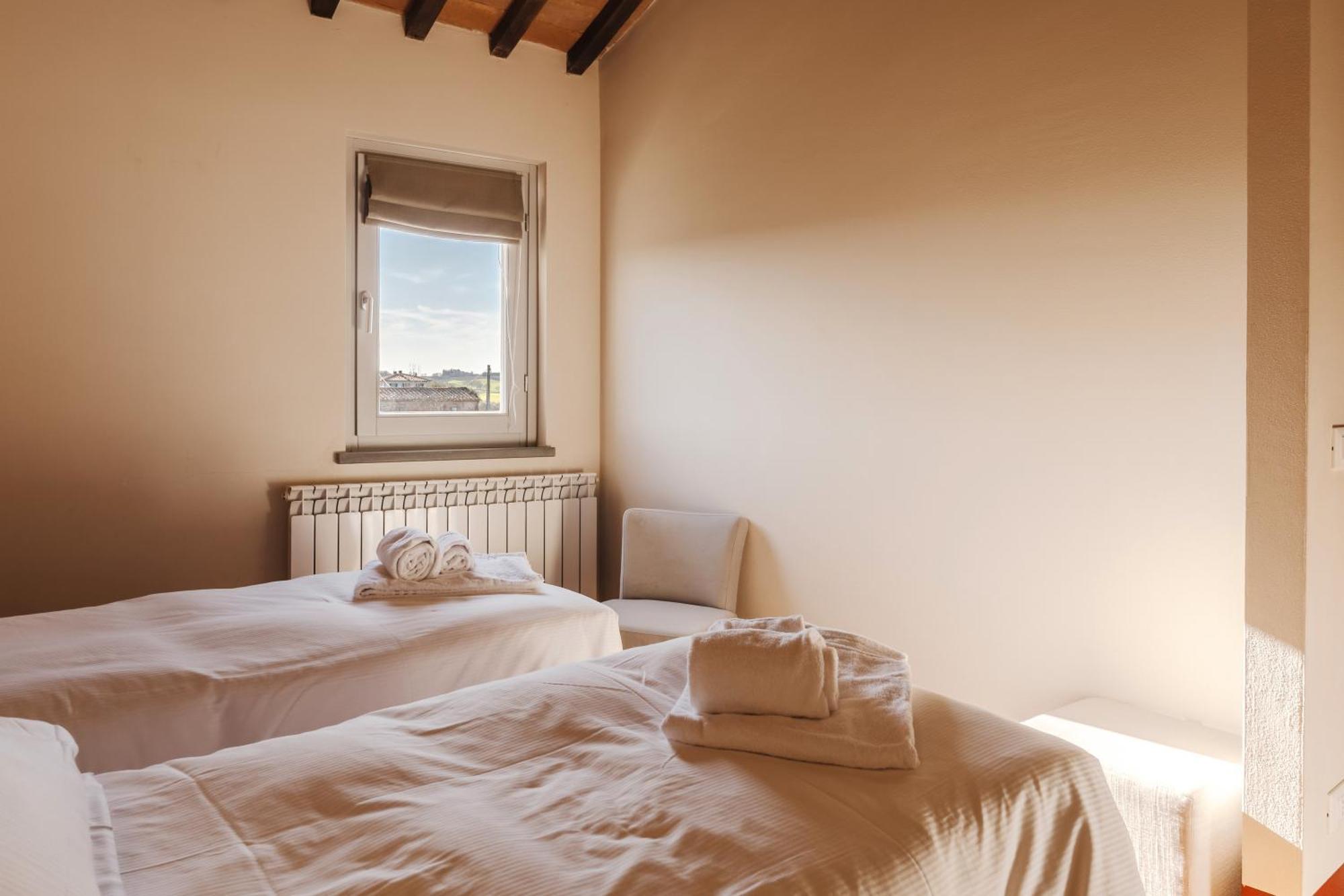 Borgo Syrah Hotel กอร์โตนา ภายนอก รูปภาพ
